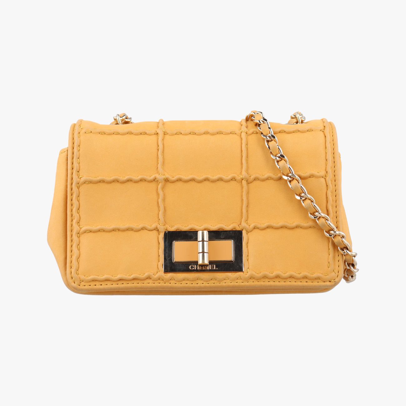 Pre-owned Chanel 2.55mini Yellow Leather A93274 shoulderbag | stylenewstar