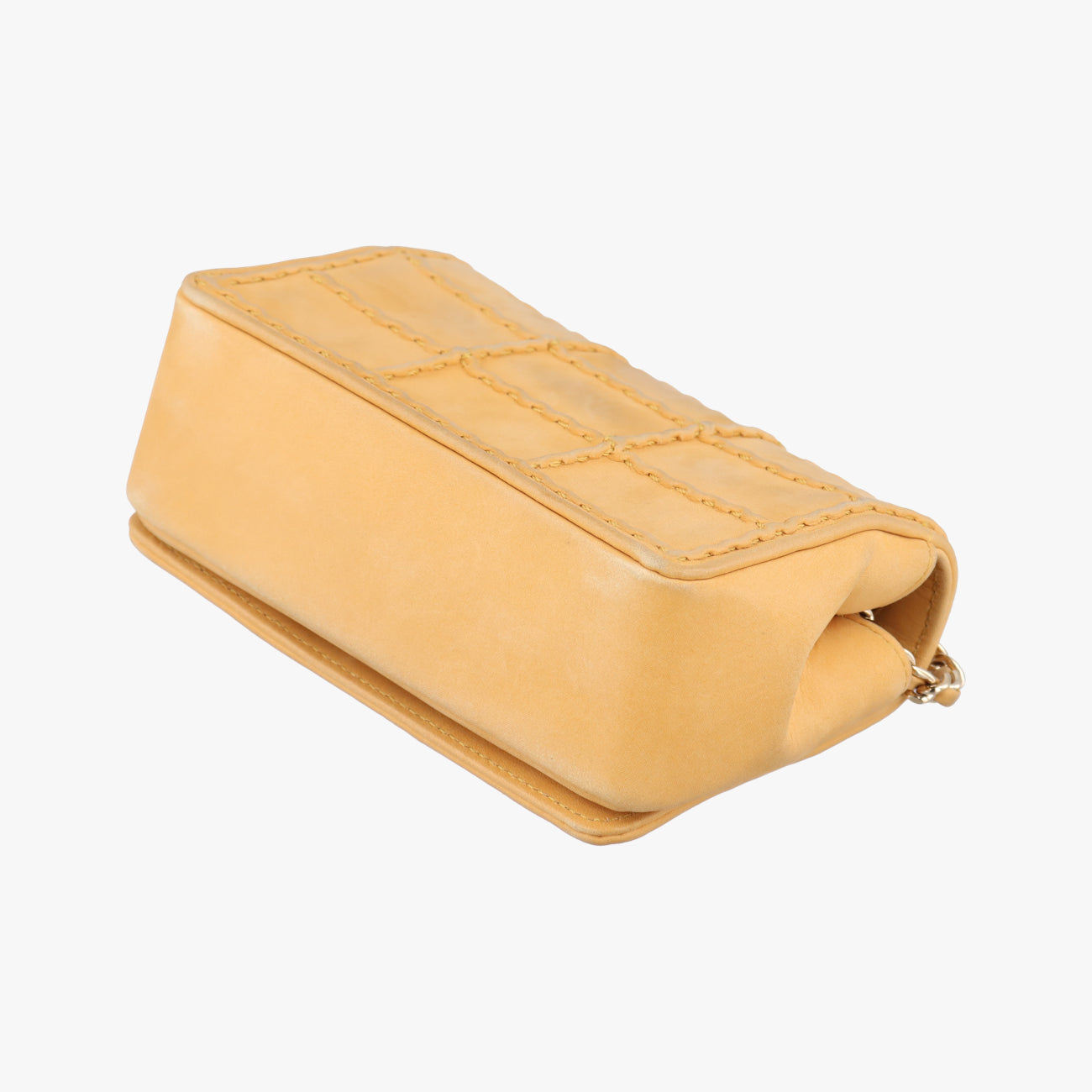 Pre-owned Chanel 2.55mini Yellow Leather A93274 shoulderbag | stylenewstar