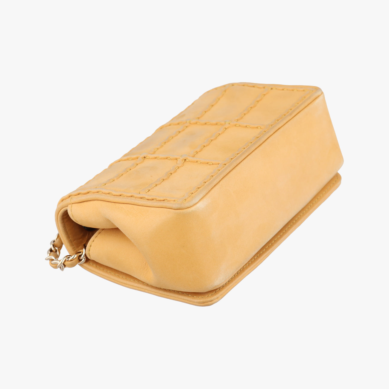 Pre-owned Chanel 2.55mini Yellow Leather A93274 shoulderbag | stylenewstar