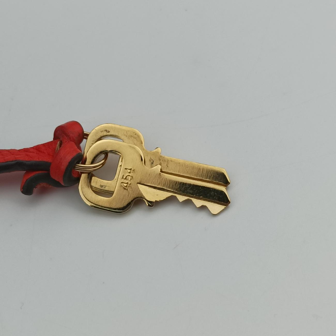 Montaigne MM CERISE Monogram Empreinte SP0175