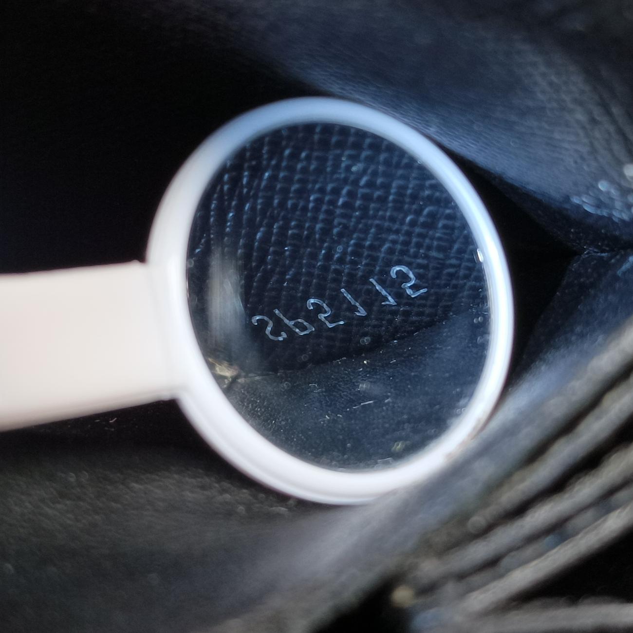 Pre-owned Louis Vuitton Chain Flower Print Twist Chain Black x White x Yellow Epi M67226 shoulderbag | stylenewstar