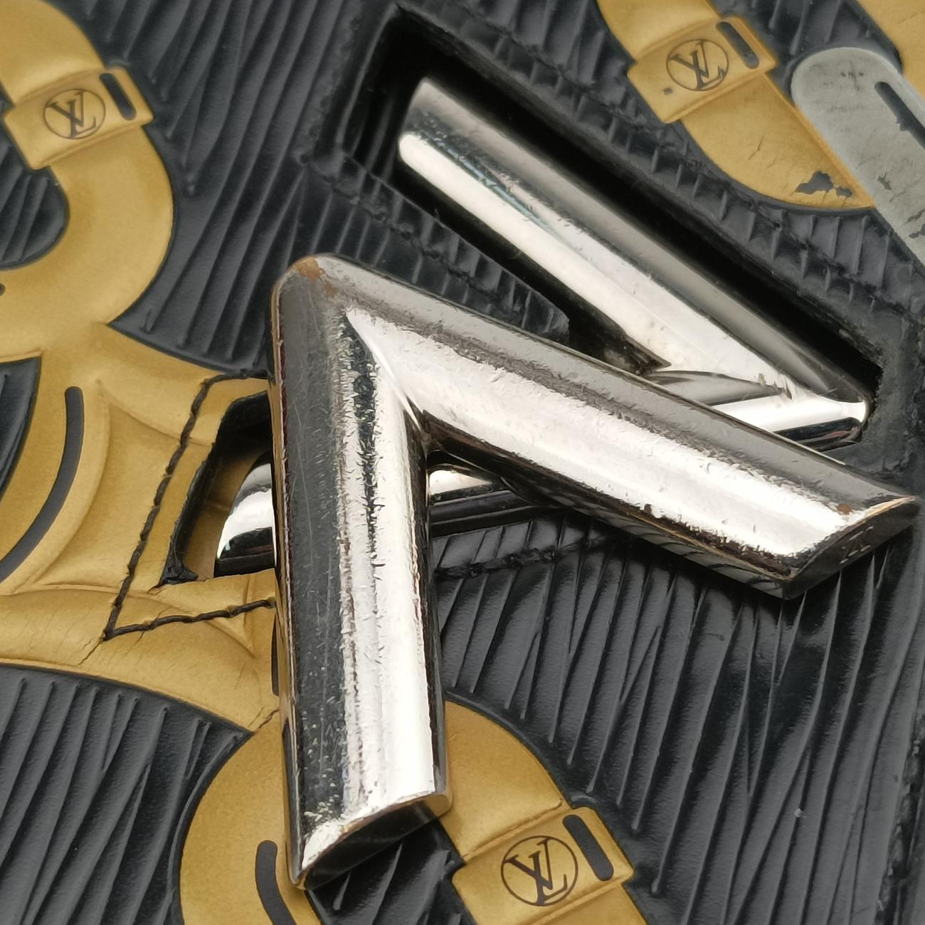 Pre-owned Louis Vuitton Chain Flower Print Twist Chain Black x White x Yellow Epi M67226 shoulderbag | stylenewstar