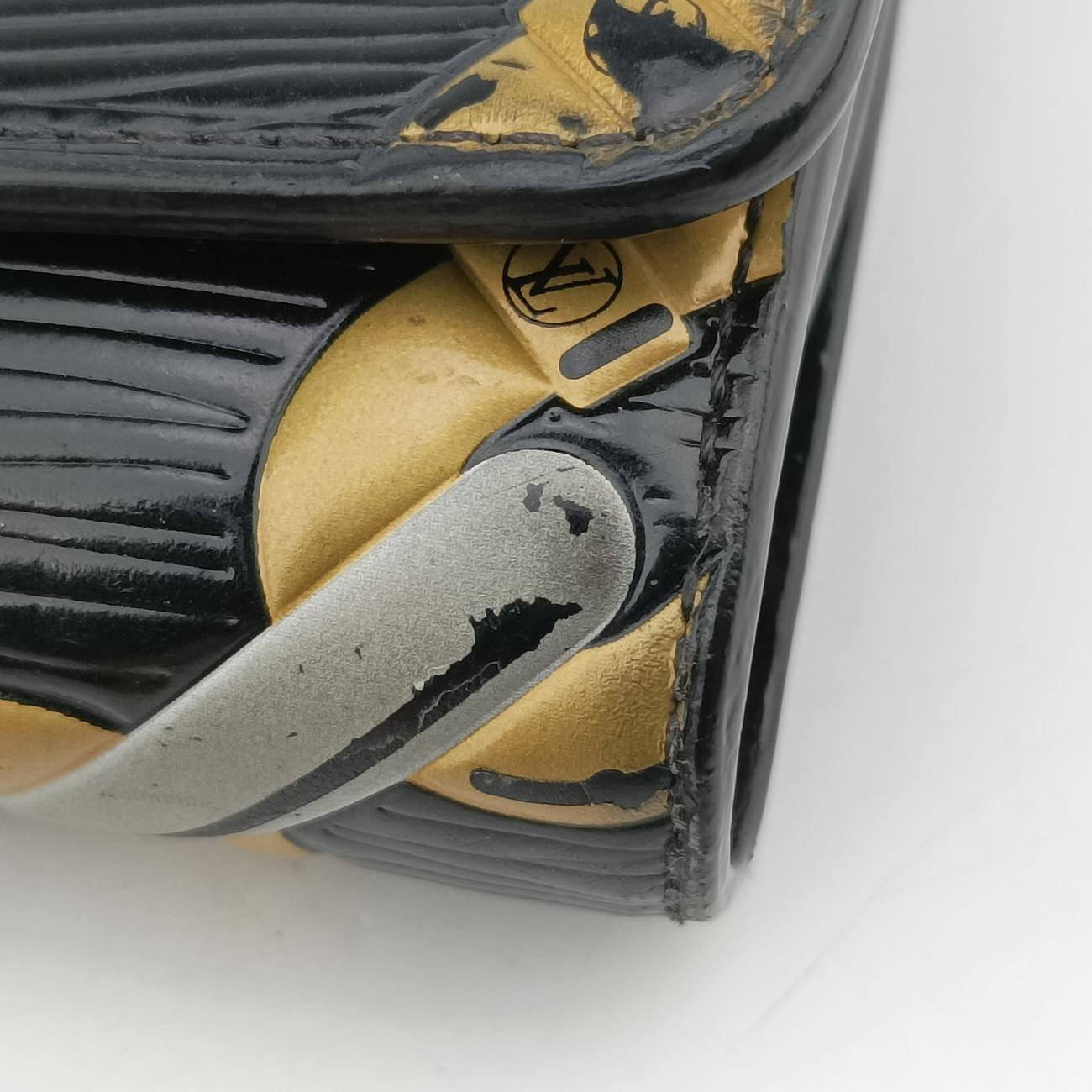 Pre-owned Louis Vuitton Chain Flower Print Twist Chain Black x White x Yellow Epi M67226 shoulderbag | stylenewstar