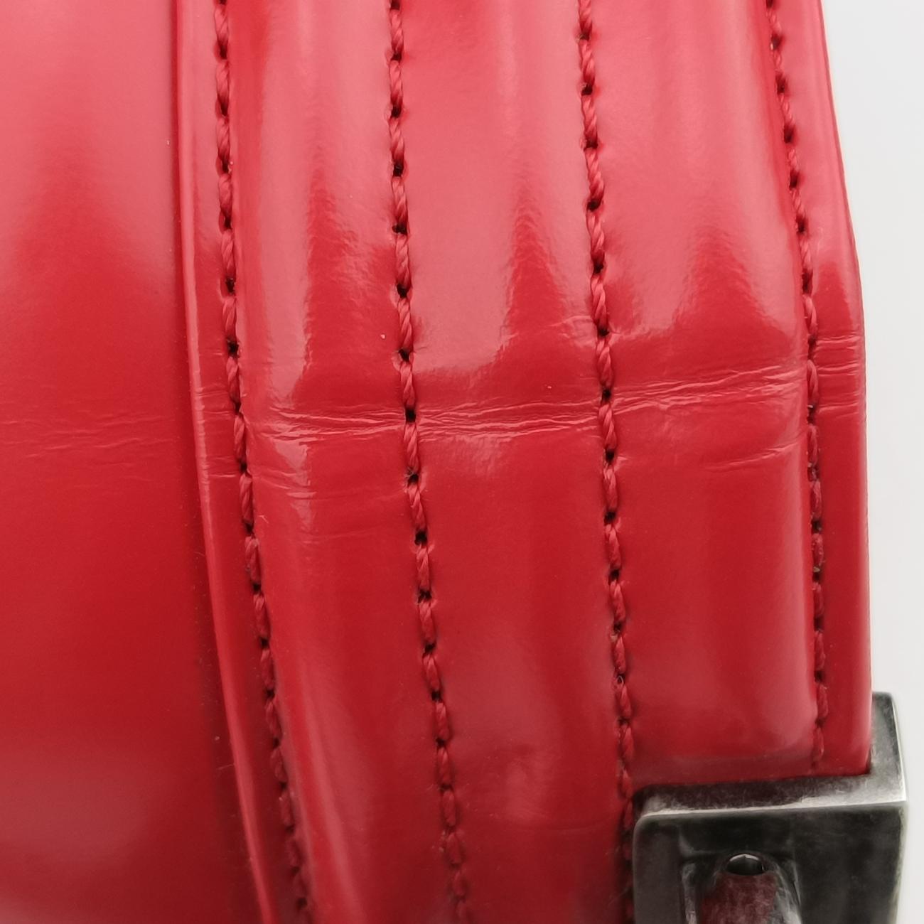 Vintage Chanel BOY CHANEL Red Leather A67086 shoulderbag | stylenewstar