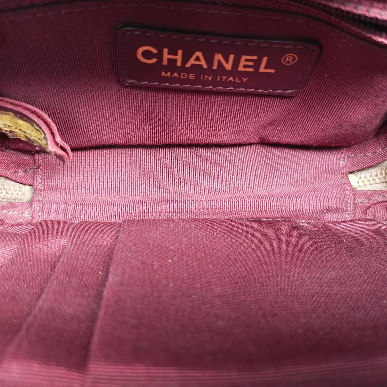 Secondhand Chanel Coco Boy Camera Case Golden caviar skin A92654 shoulderbag | stylenewstar