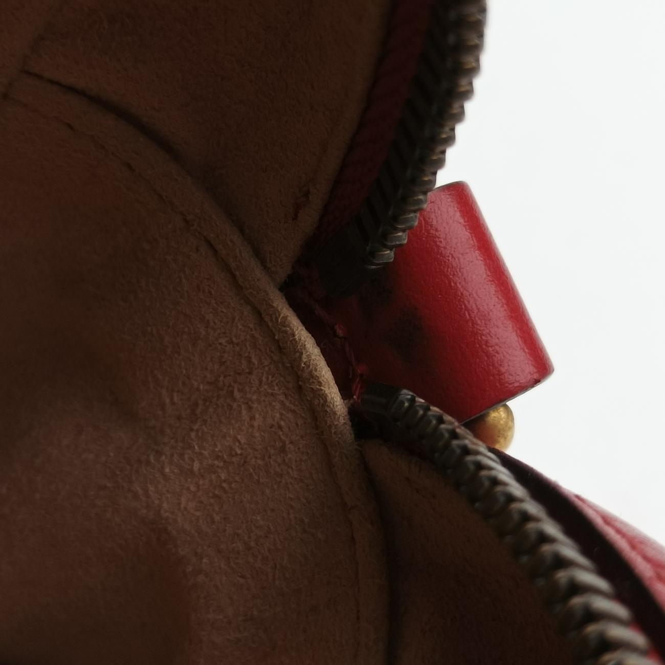 Pre-owned Gucci GG Marmont Red Leather 447632 shoulderbag | stylenewstar