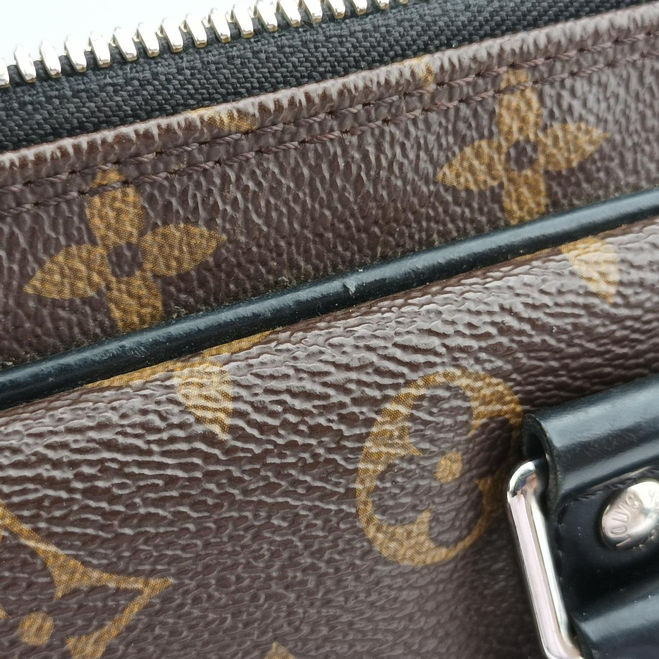Monogram Macassar Porte Documents Voyage brown Monogram Canvas GI2176