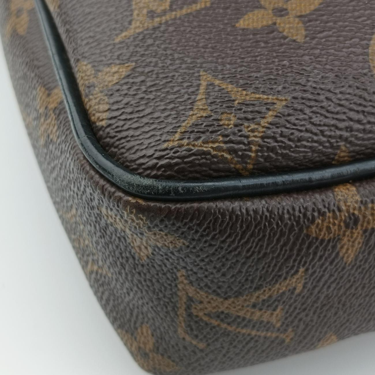 Monogram Macassar Porte Documents Voyage brown Monogram Canvas GI2176