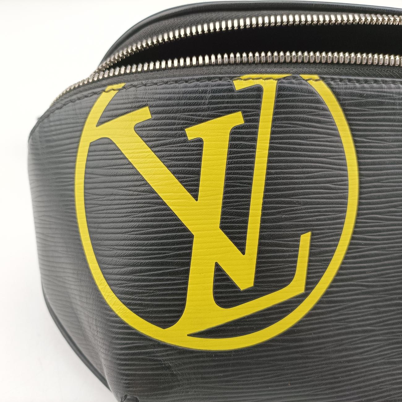 Vintage Louis Vuitton Bum Bag Noir Epi M55131 bum bag/waist bag | stylenewstar