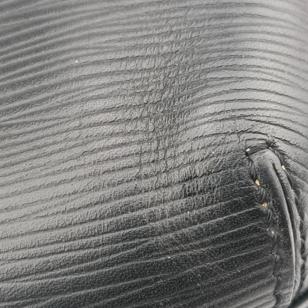 Vintage Louis Vuitton Bum Bag Noir Epi M55131 bum bag/waist bag | stylenewstar