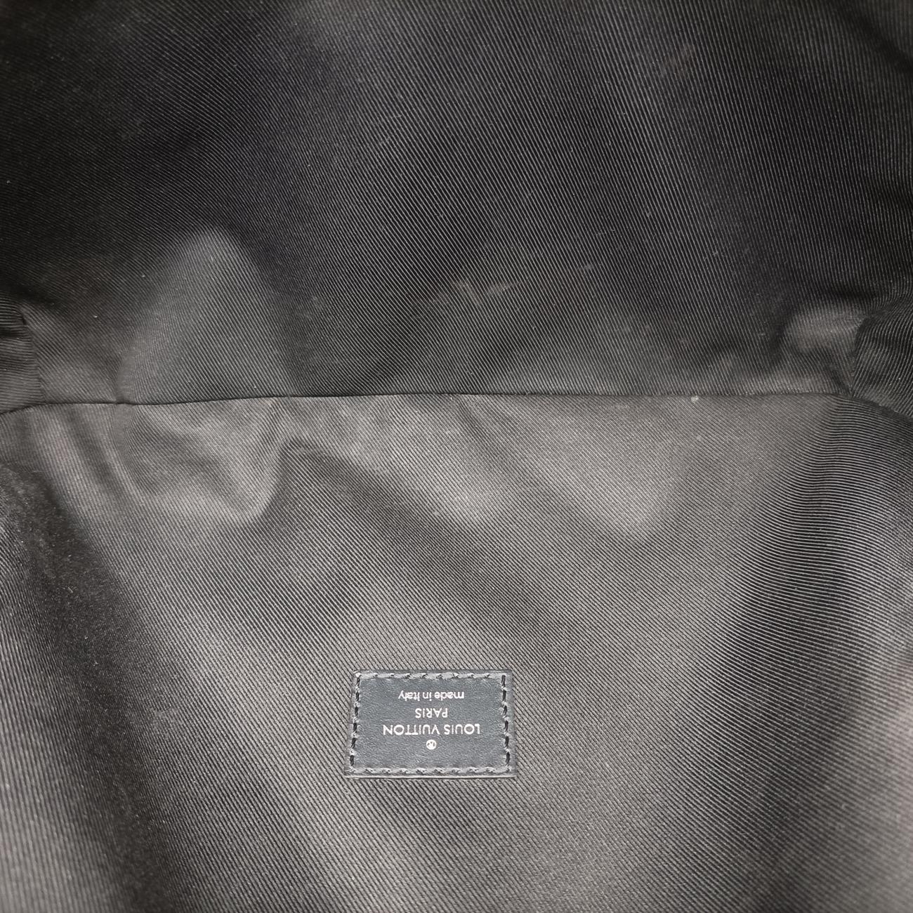 Vintage Louis Vuitton Bum Bag Noir Epi M55131 bum bag/waist bag | stylenewstar