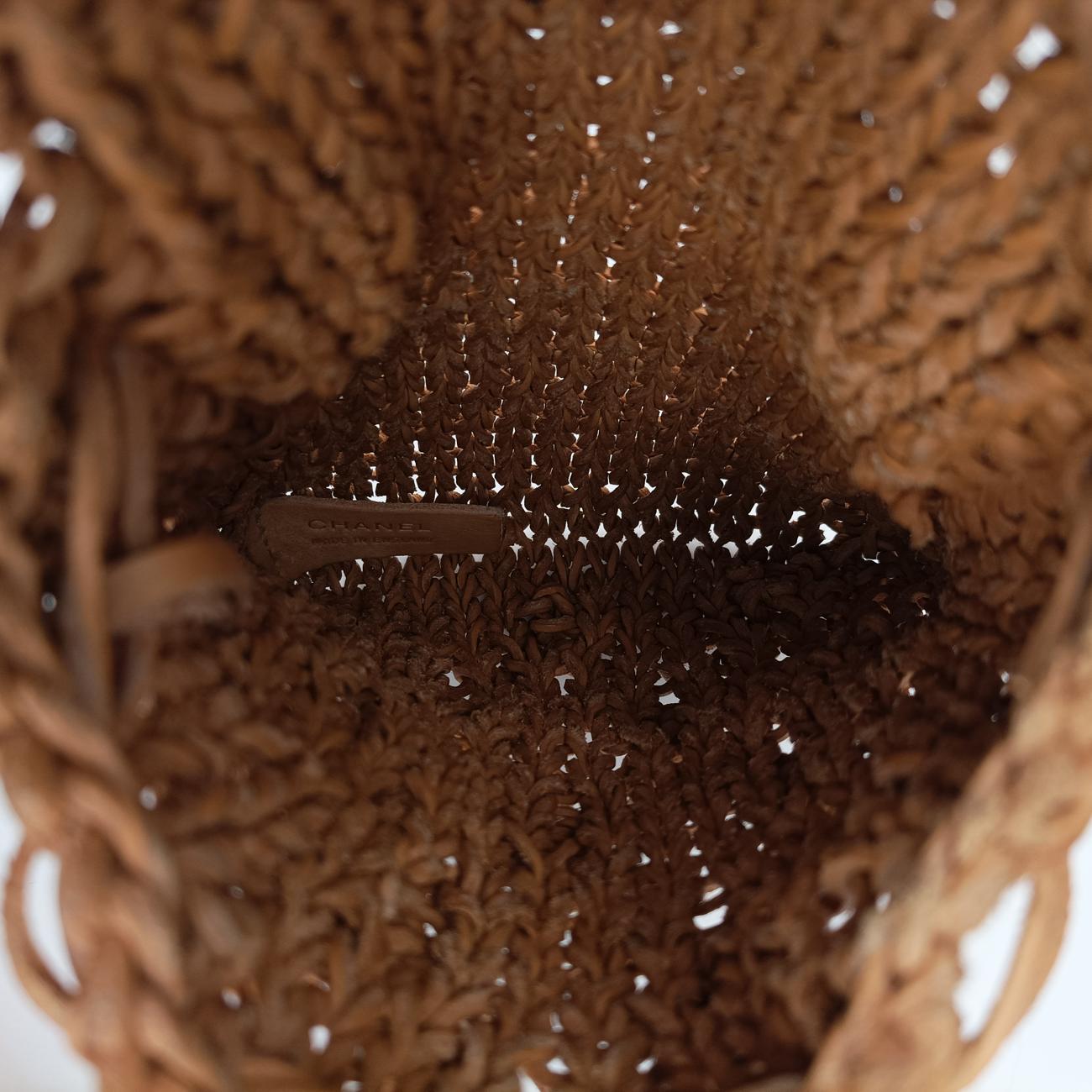 Pre-owned Chanel Pochette Logo Brown Leather A14701 shoulderbag | stylenewstar