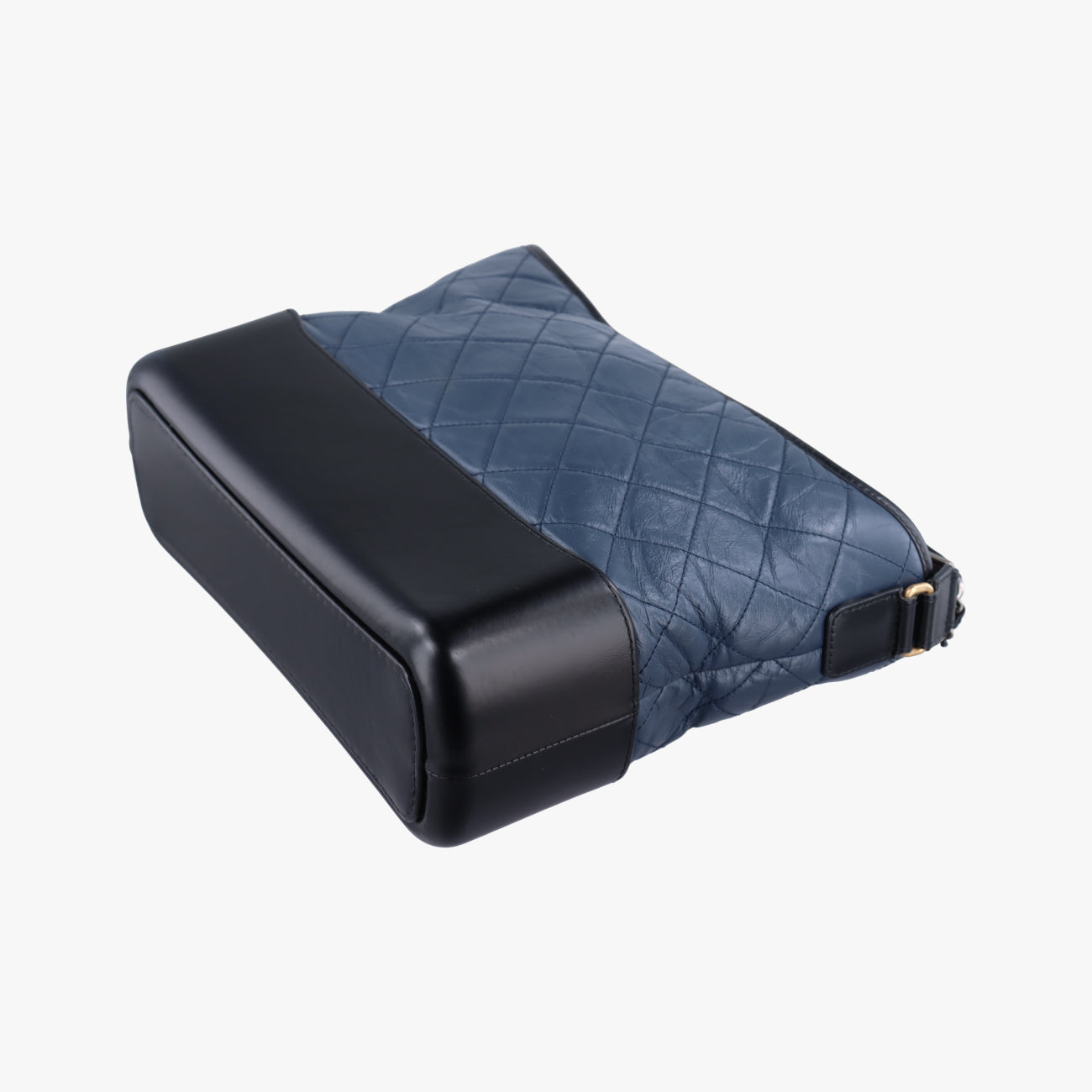 Vintage Chanel GABRIELLE Black×navy Leather A93824 shoulderbag | stylenewstar