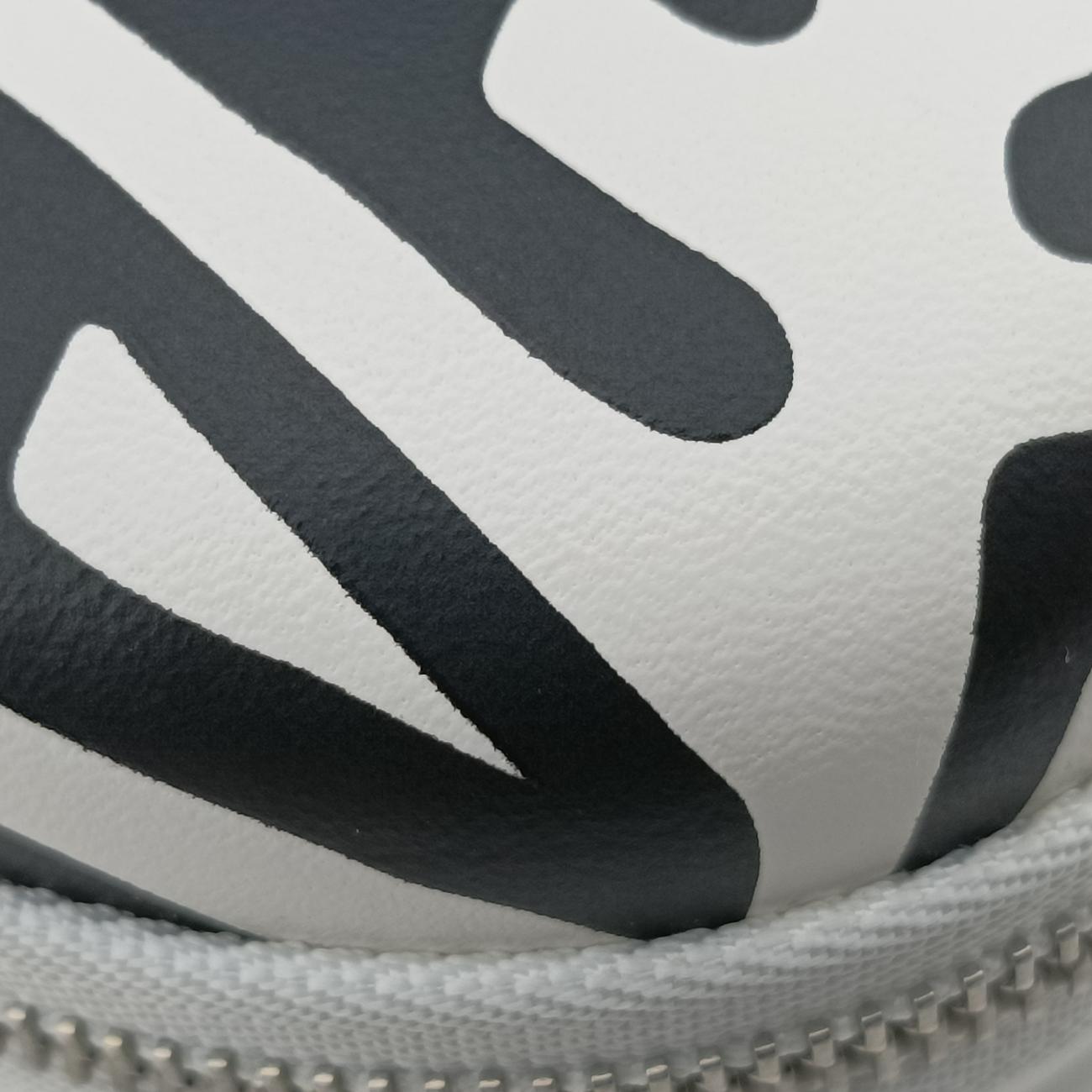 Pre-owned Chanel Coco Neige Convertible Zip Around Sunglasses Case Black×white Leather AP2368 shoulderbag | stylenewstar