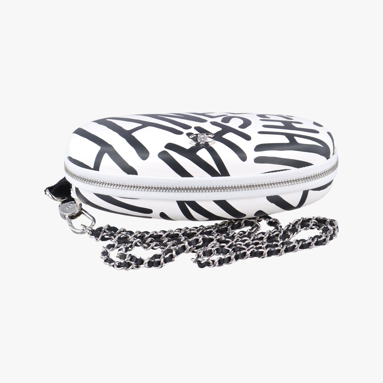 Pre-owned Chanel Coco Neige Convertible Zip Around Sunglasses Case Black×white Leather AP2368 shoulderbag | stylenewstar