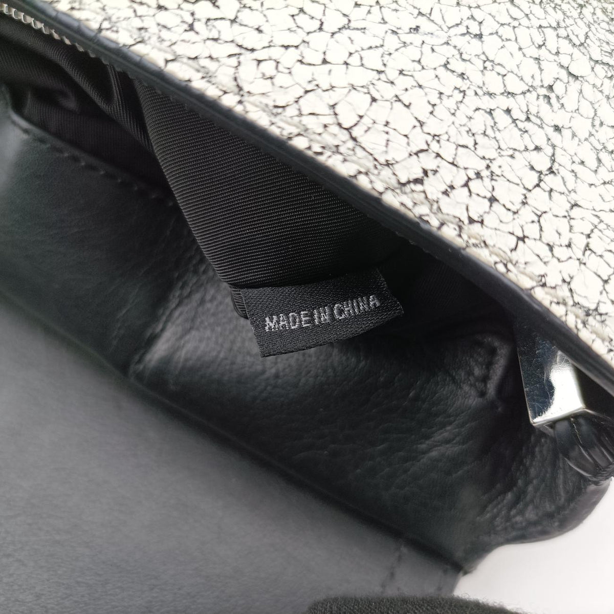 Pre-owned Alexander Wang Flap Black×white Leather  crossbodybag | stylenewstar