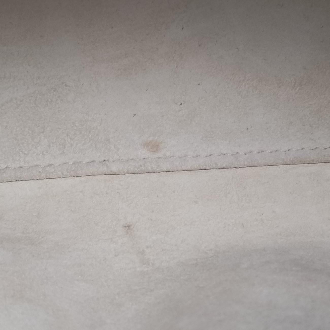 Vintage Christian Dior Lady Dior White Leather  shoulderbag | stylenewstar