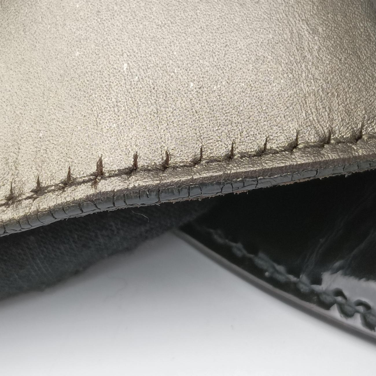 Pre-owned Gucci Emily Green Patent Leather 295403 shoulderbag | stylenewstar