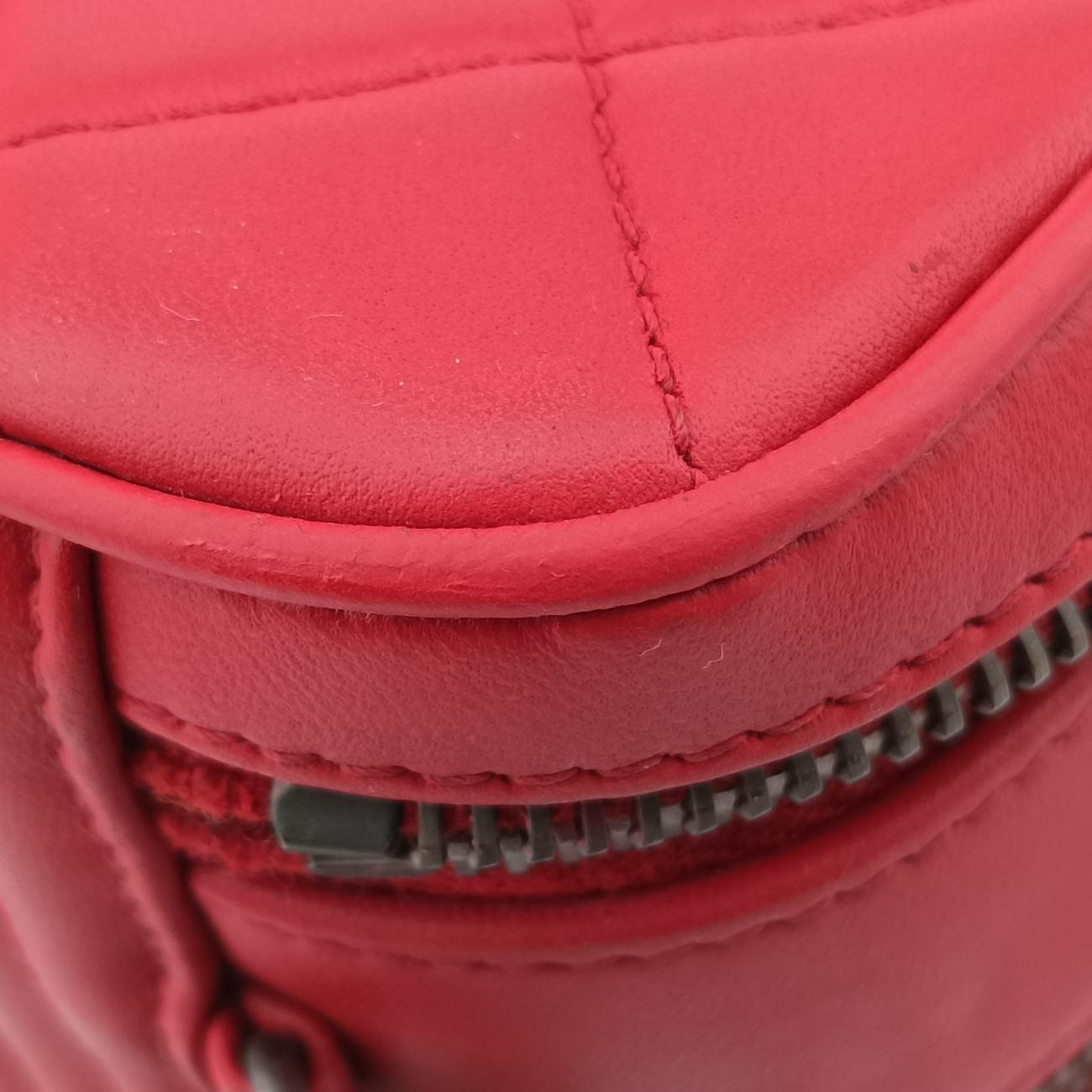Pre-owned Chanel Coco Boy Camera Case Red Lambskin A92656 shoulderbag | stylenewstar