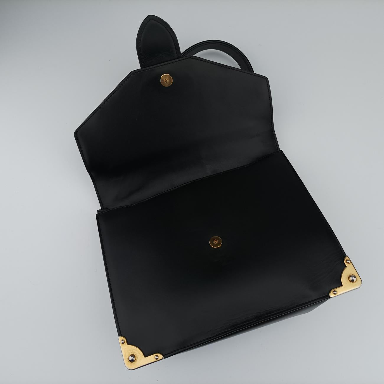 Pre-owned Prada Animalier Cahier Lions Head Black Leather 1BD089 shoulderbag | stylenewstar