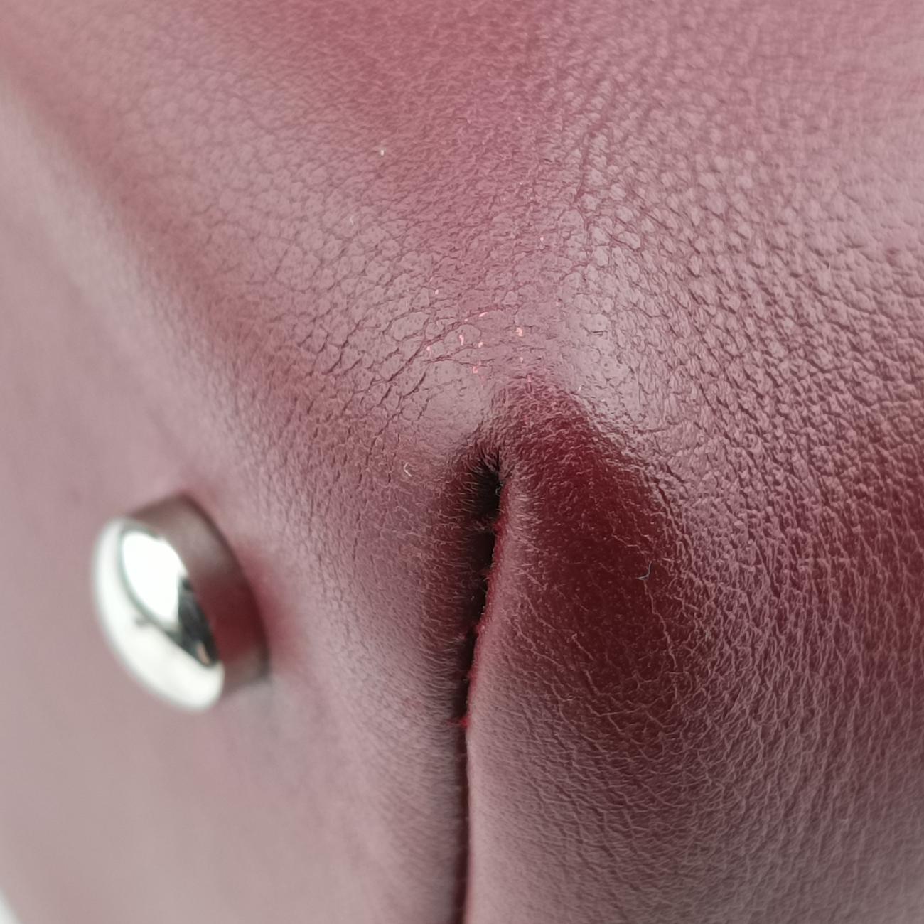 Pre-owned Chanel V stitch Burgundy Leather A93029 shoulderbag | stylenewstar