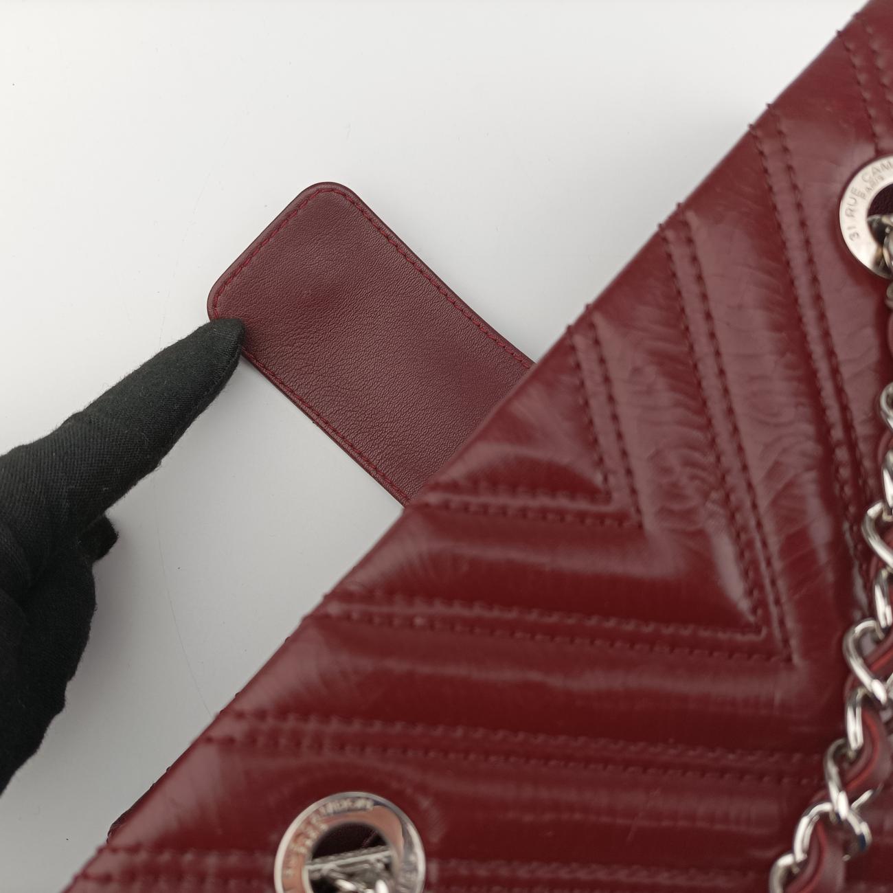 Pre-owned Chanel V stitch Burgundy Leather A93029 shoulderbag | stylenewstar