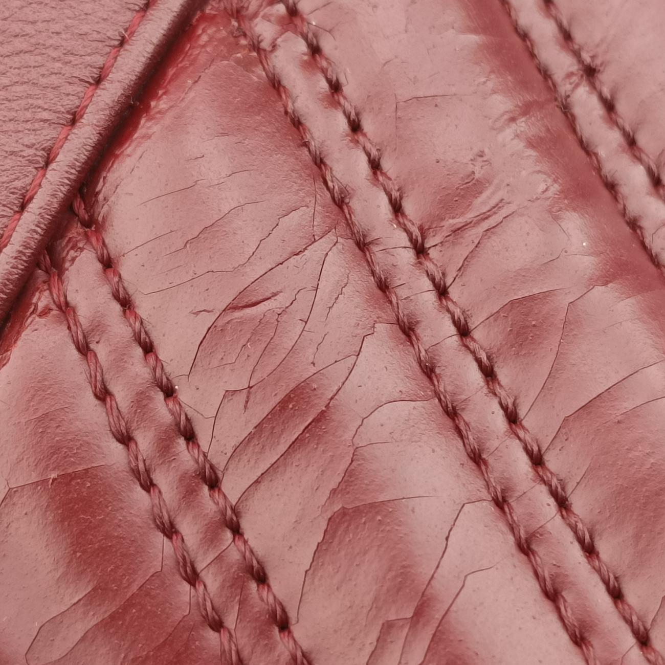 Pre-owned Chanel V stitch Burgundy Leather A93029 shoulderbag | stylenewstar