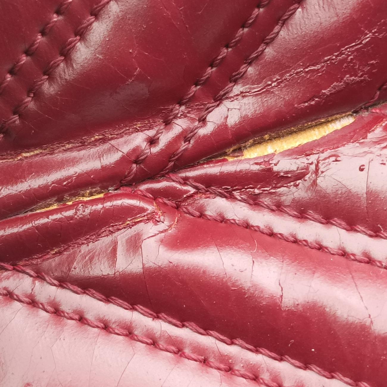 Pre-owned Chanel V stitch Burgundy Leather A93029 shoulderbag | stylenewstar