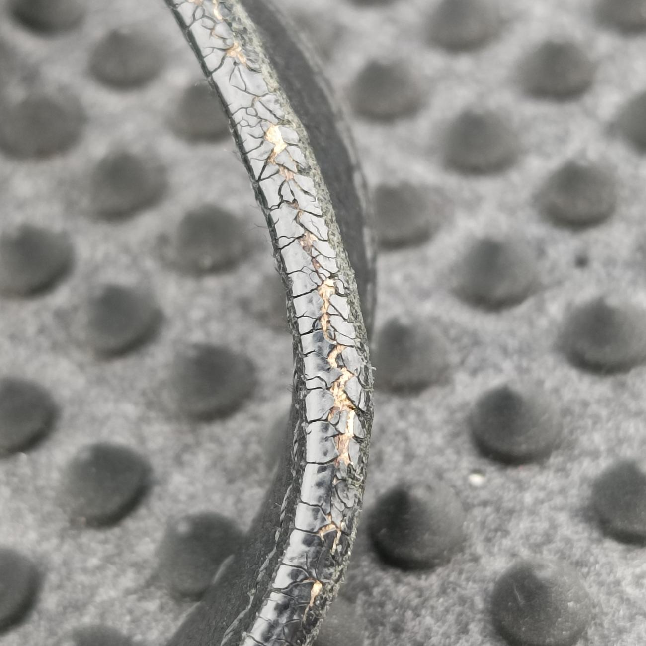 Pre-owned Christian Louboutin spike studs Grey Leather  shoulderbag | stylenewstar