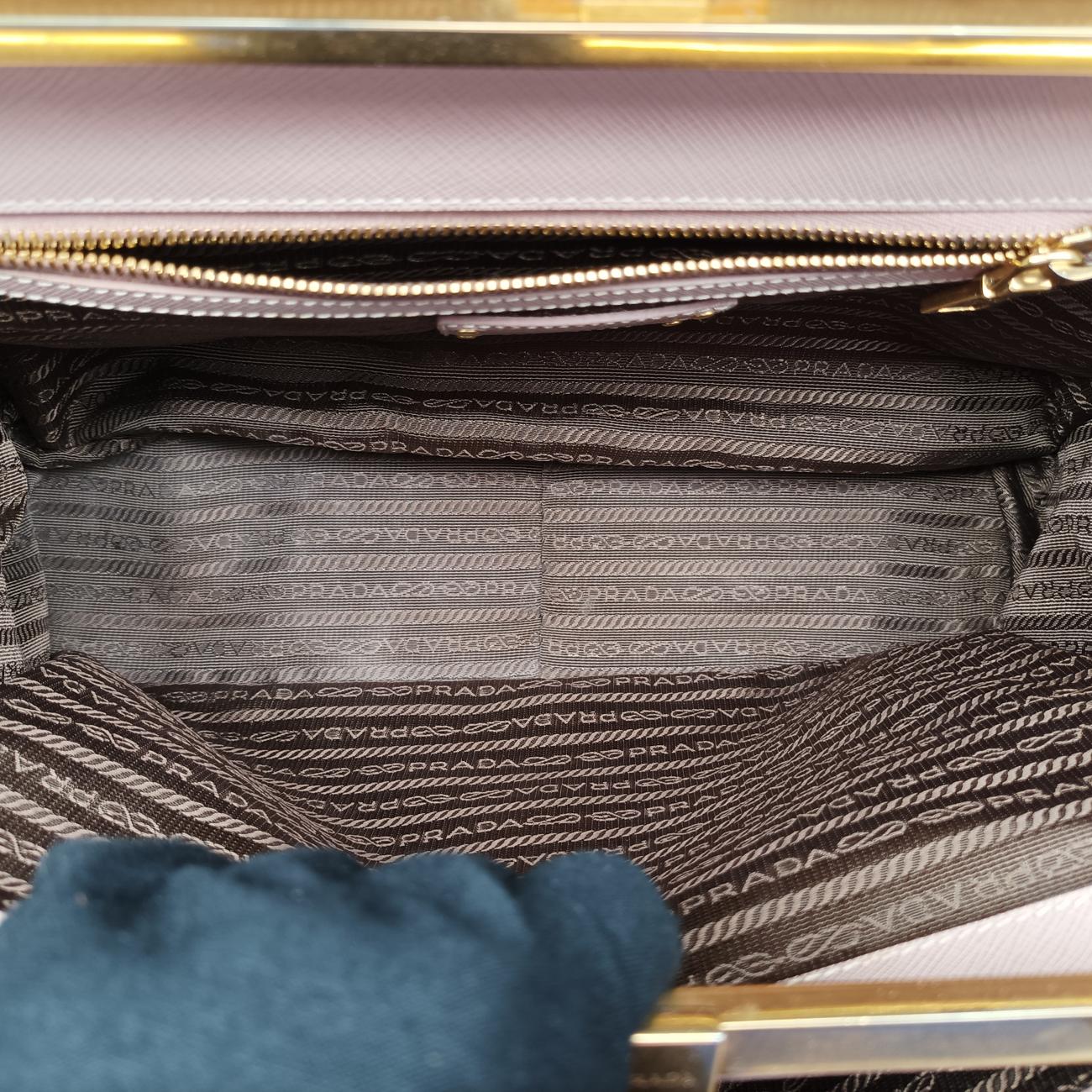 Pre-owned Prada Lux Frame Top Pink SAFFIANO Leather  handbag | stylenewstar