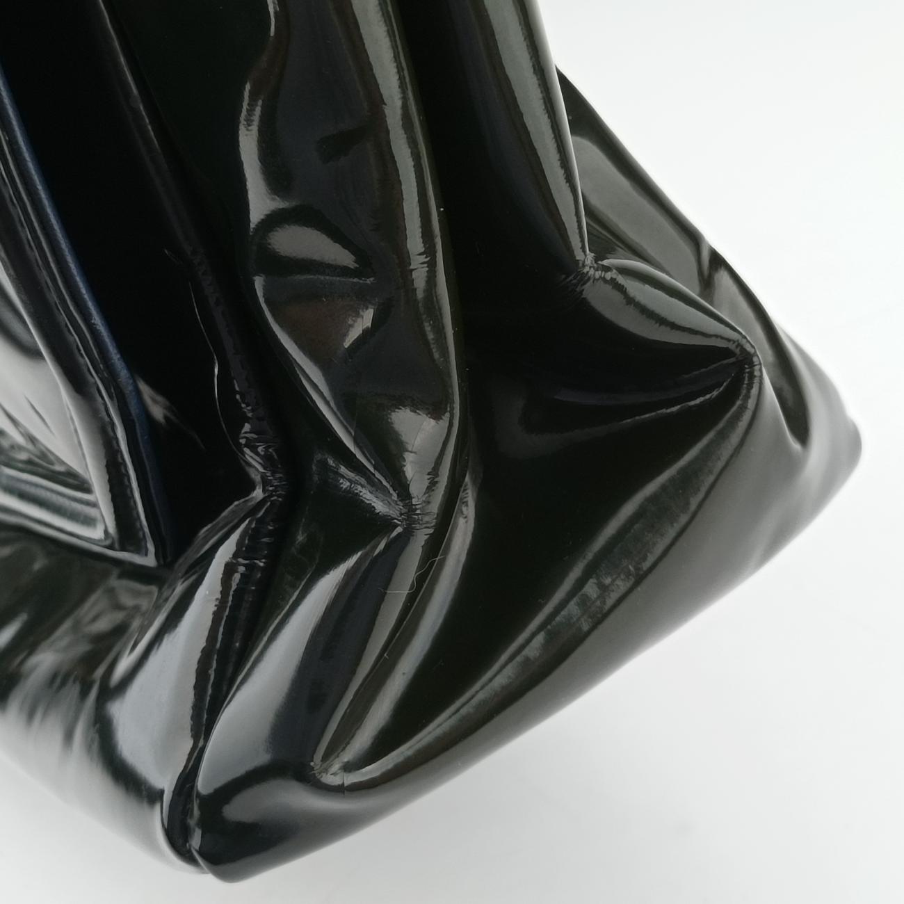 Vintage Chanel Chain Flap black Patent A46823 shoulderbag | stylenewstar