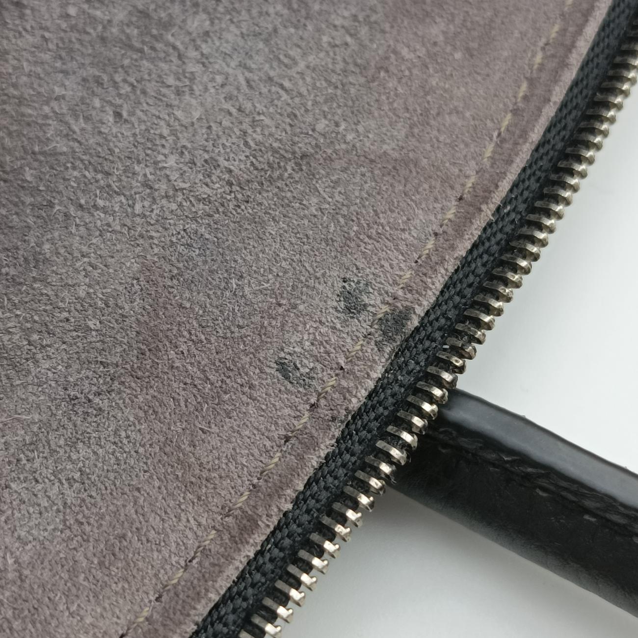 Pre-owned Louis Vuitton lockit MM Black Leather M94592 handbag | stylenewstar