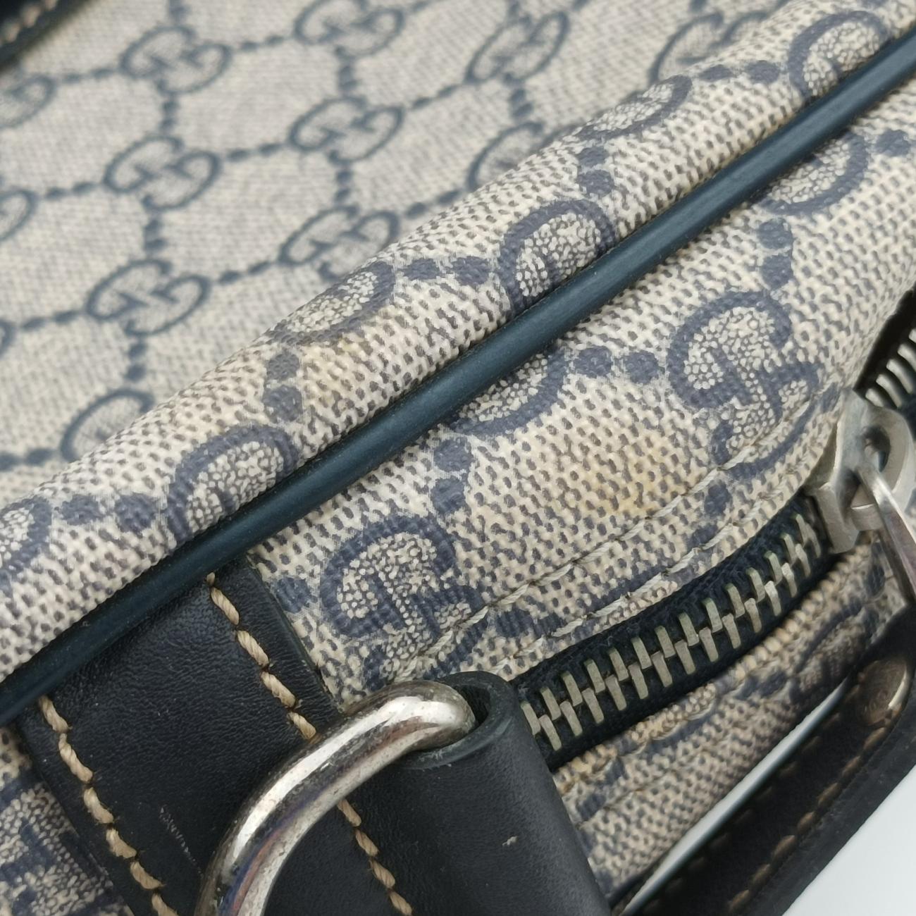 Pre-owned Gucci Diamante Beige×Black PVC coated canvas 208463 handbag | stylenewstar