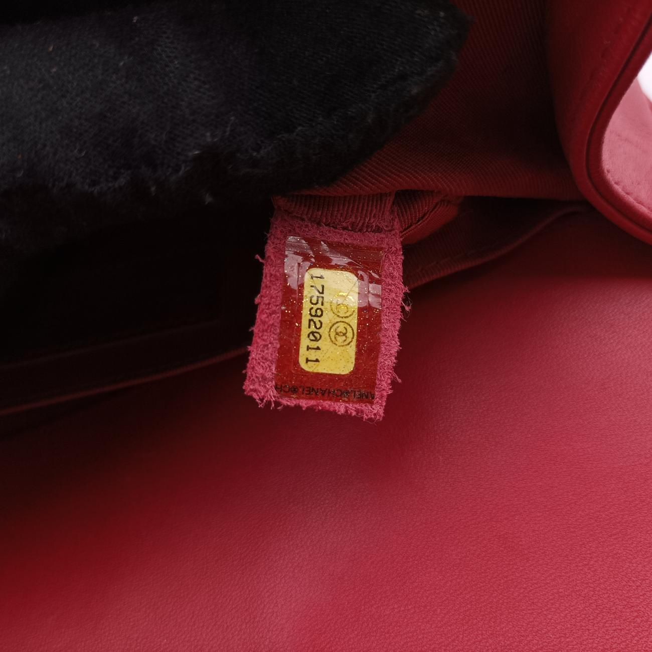 Pre-owned Chanel BOY CHANEL Red lambskin A66094 shoulderbag | stylenewstar