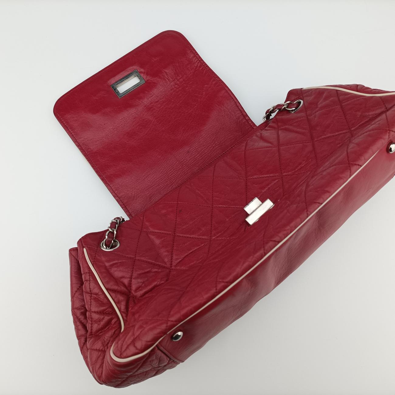 Vintage Chanel East West Red lambskin A37694 shoulderbag | stylenewstar