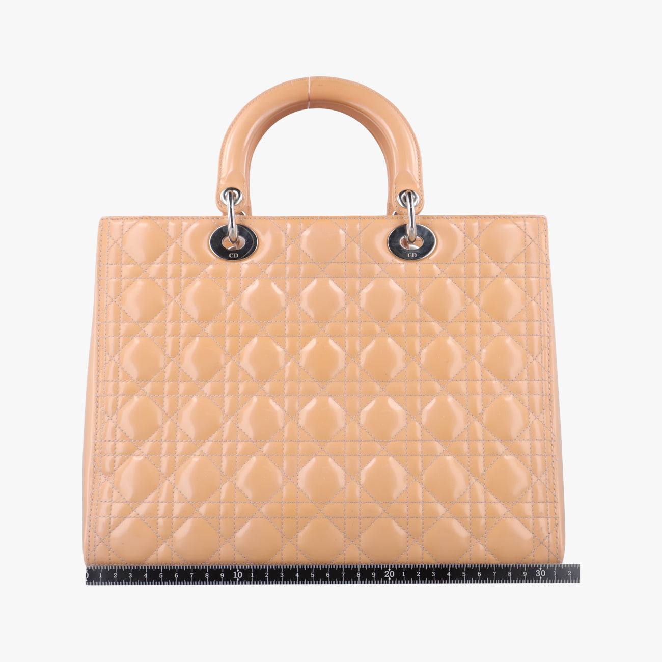 Secondhand Christian Dior Lady Dior Beige Patent  shoulderbag | stylenewstar