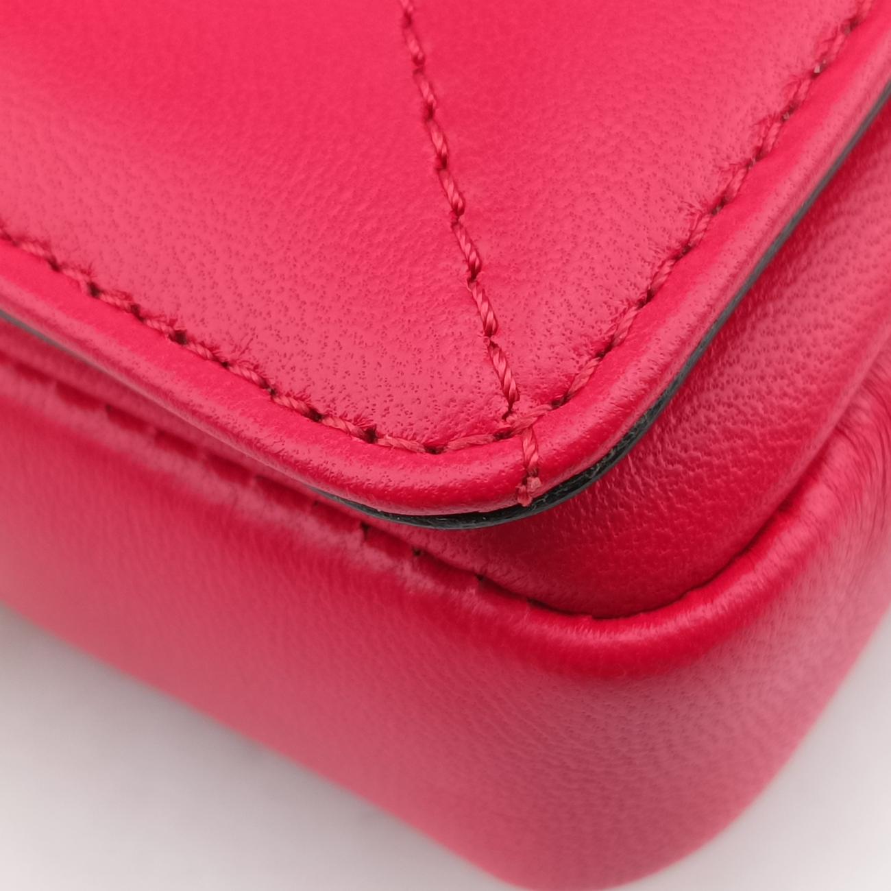 Galvani Roman Stud Flap Red Leather ICチップ