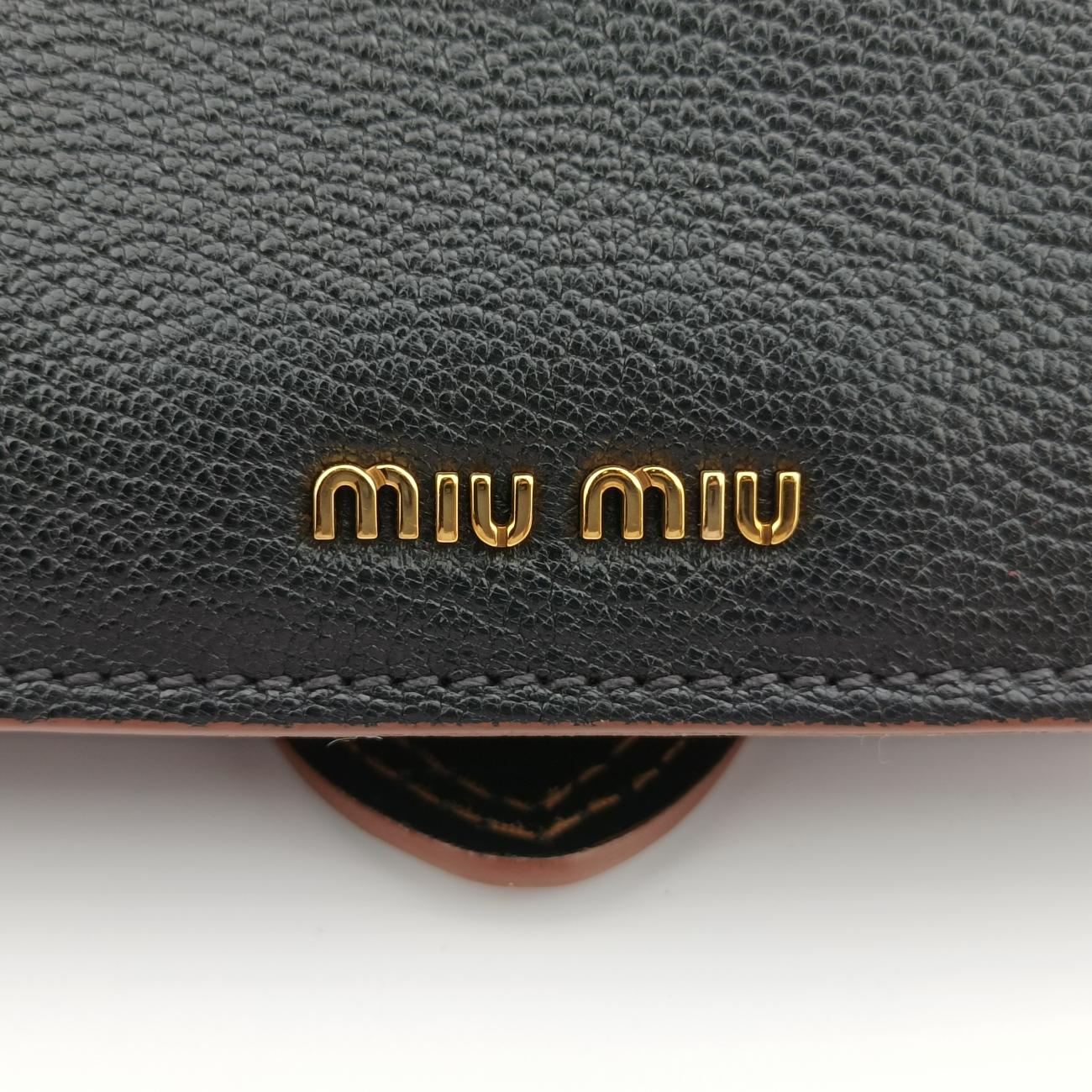 Secondhand Miu Miu Miu Lady Black Leather  shoulderbag | stylenewstar