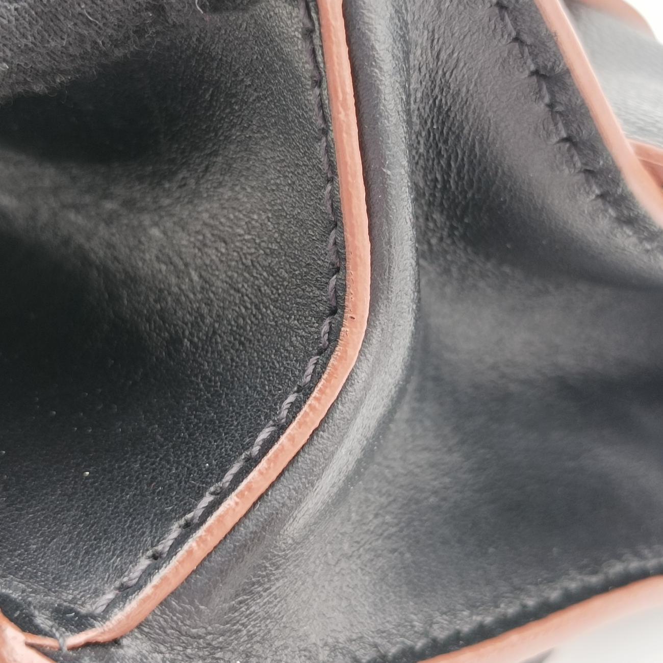 Secondhand Miu Miu Miu Lady Black Leather  shoulderbag | stylenewstar