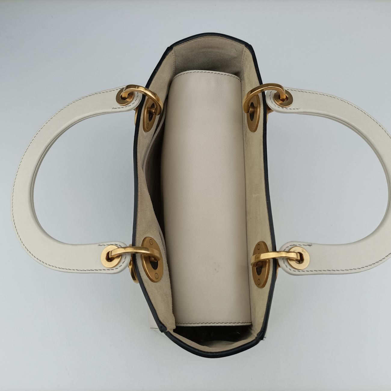 Pre-owned Christian Dior Lady Dior White x Multicolor Leather  shoulderbag | stylenewstar