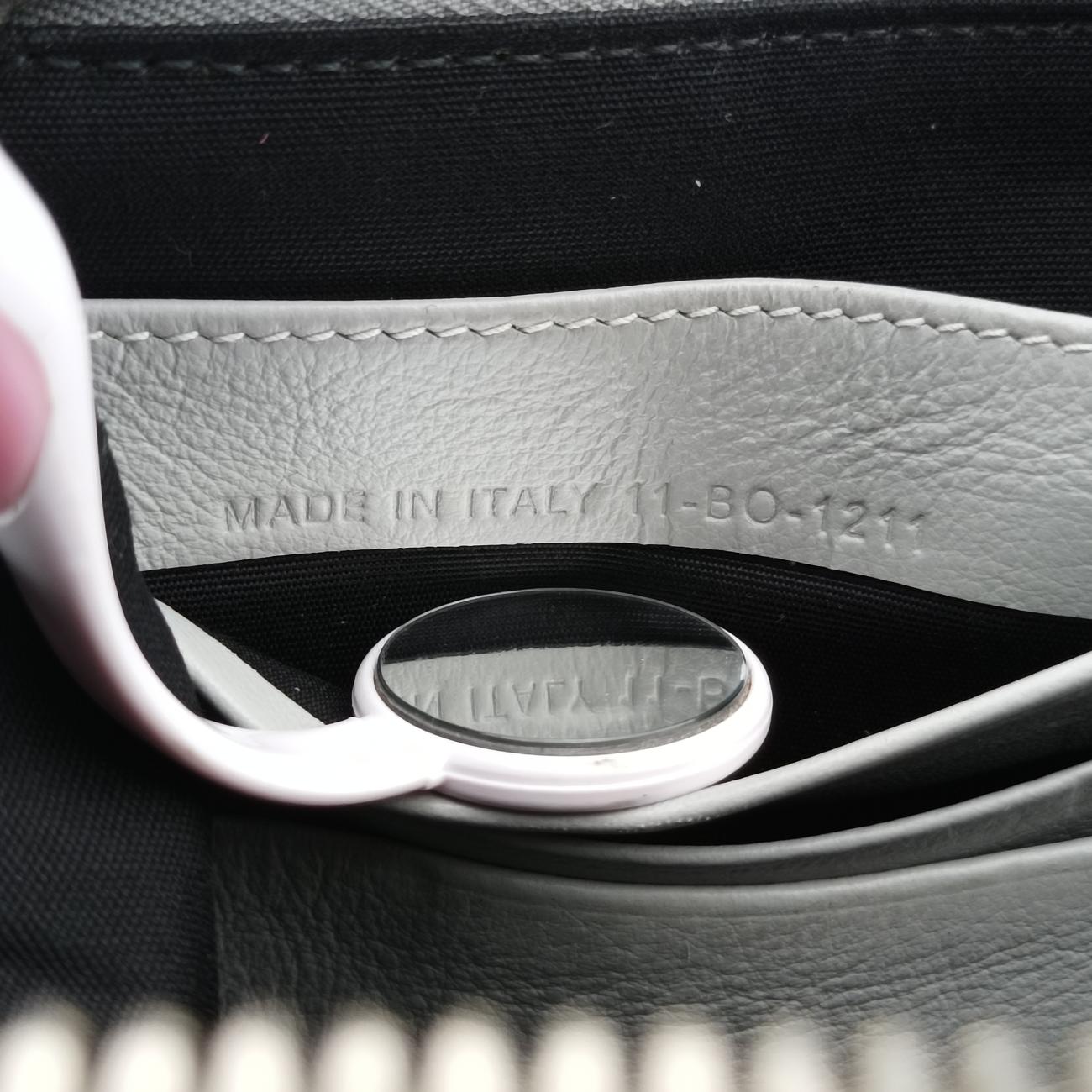 Secondhand Christian Dior messenger pouch Gray×Multicolour Leather  shoulderbag | stylenewstar