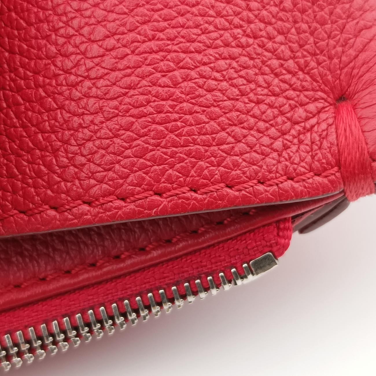 Pre-owned Louis Vuitton Lockme 2 Rouge leather M54570 handbag | stylenewstar