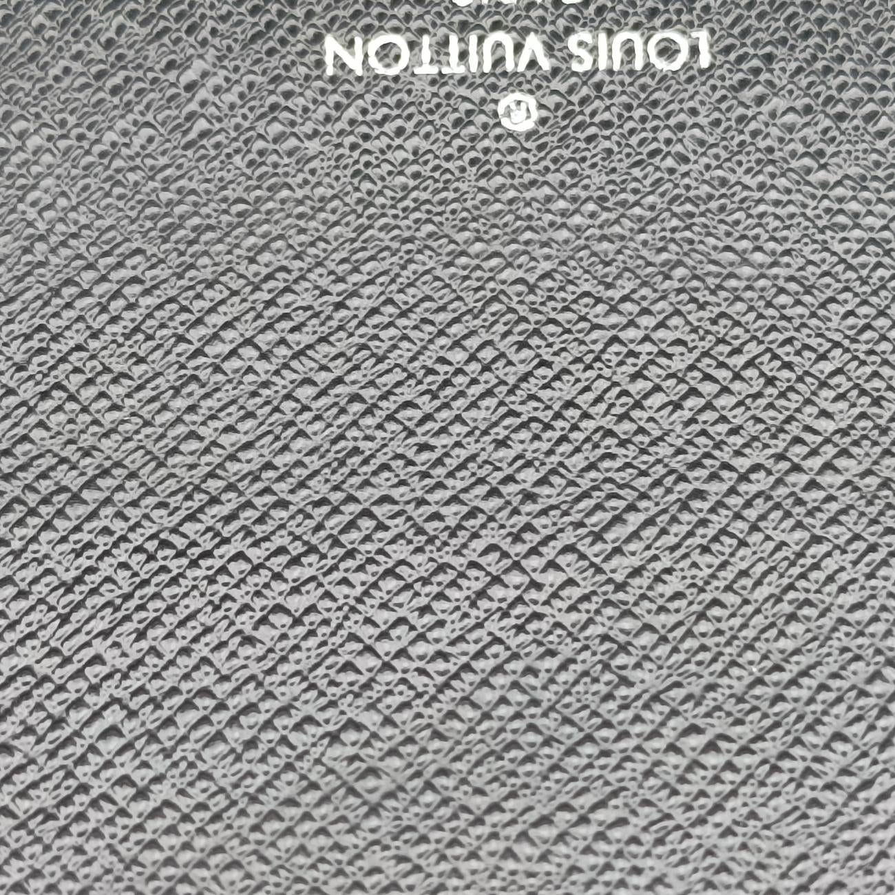 Pre-owned Louis Vuitton Clery Pochette Denim Blue Epi M54539 shoulderbag | stylenewstar