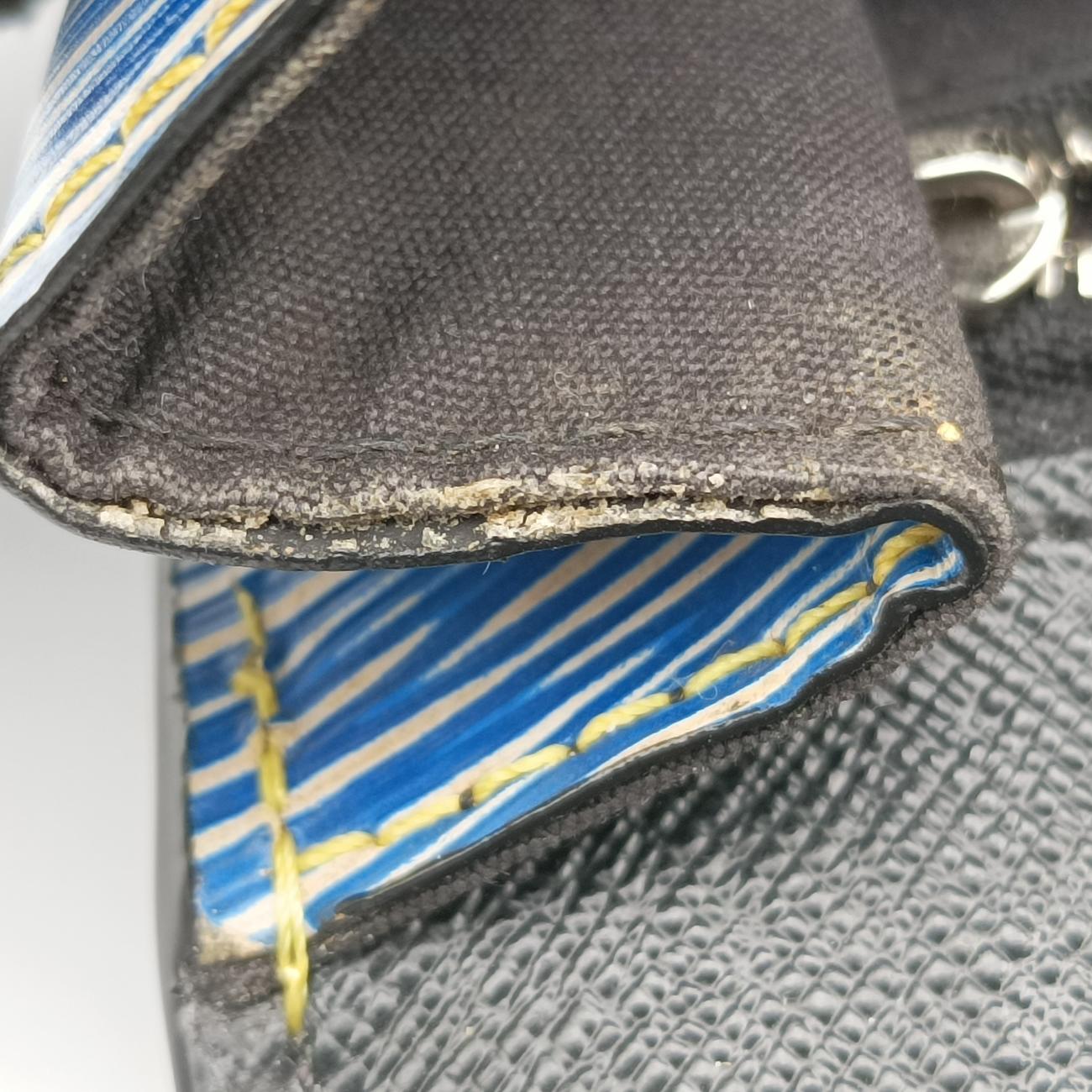 Pre-owned Louis Vuitton Clery Pochette Denim Blue Epi M54539 shoulderbag | stylenewstar