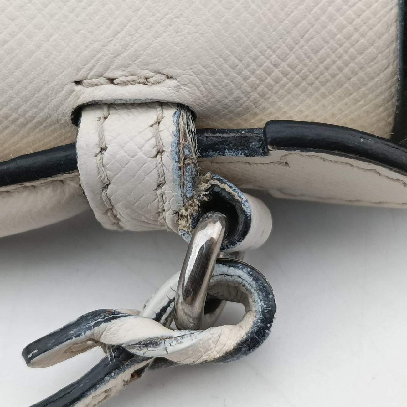 Secondhand Prada Embroidered Sound Black x White x Gray SAFFIANO Leather  shoulderbag | stylenewstar