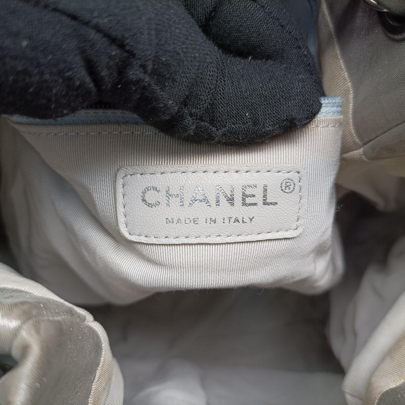 Pre-owned Chanel Urban Spirit V stitch Silver Sparkle Leather A91136 shoulderbag | stylenewstar