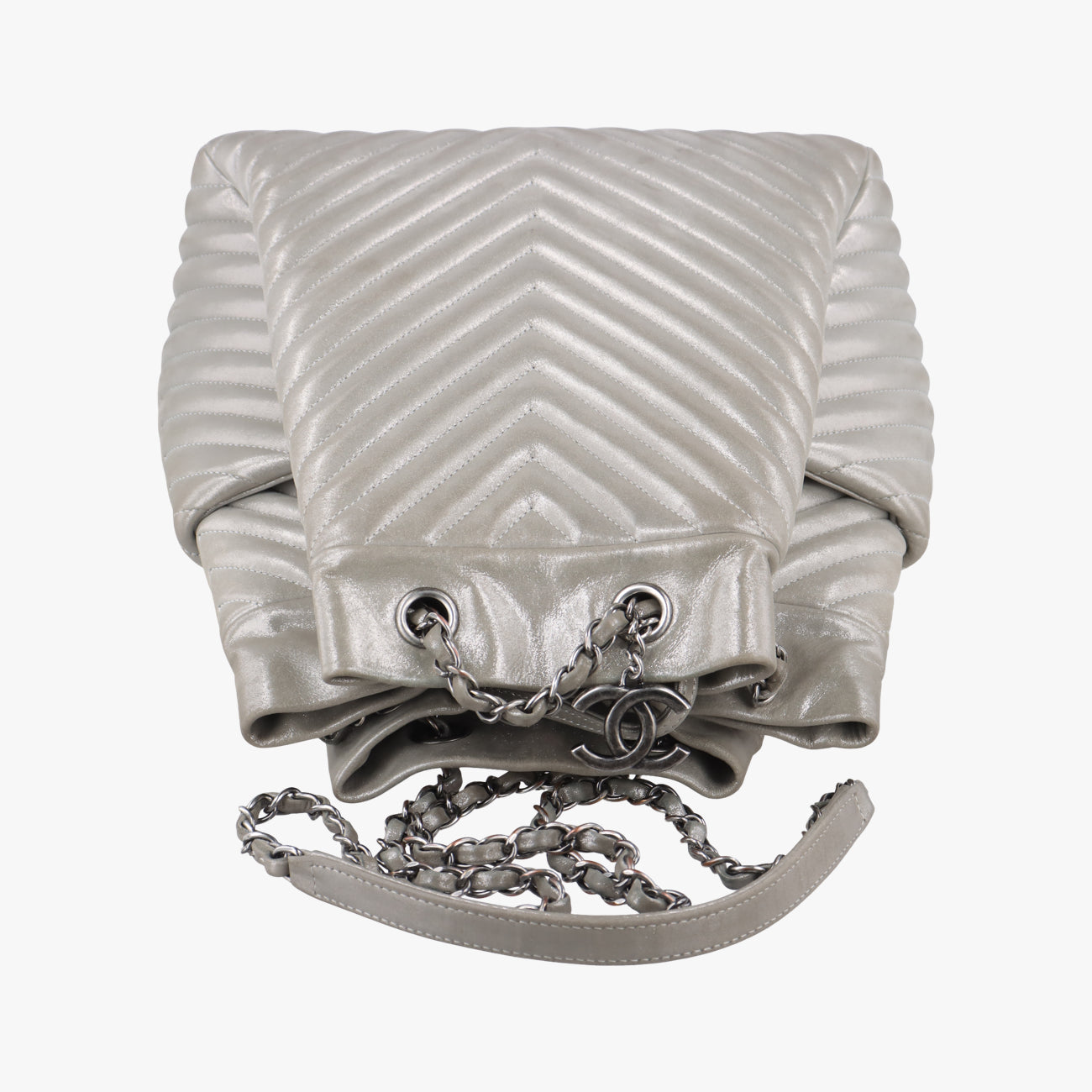 Pre-owned Chanel Urban Spirit V stitch Silver Sparkle Leather A91136 shoulderbag | stylenewstar