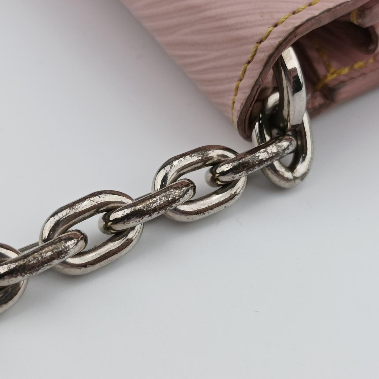 Pre-owned Louis Vuitton Portefeuille Twist Rose Ballerine Epi M62462 shoulderbag | stylenewstar