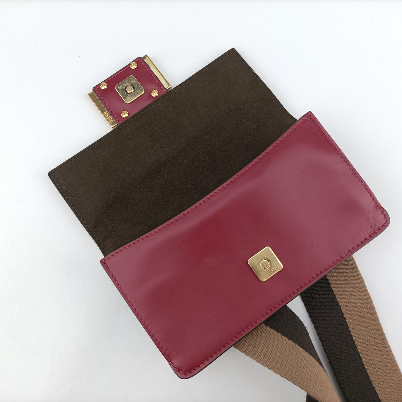 Vintage Fendi Baguette Mini Burgundy Leather 8BS039 shoulderbag | stylenewstar