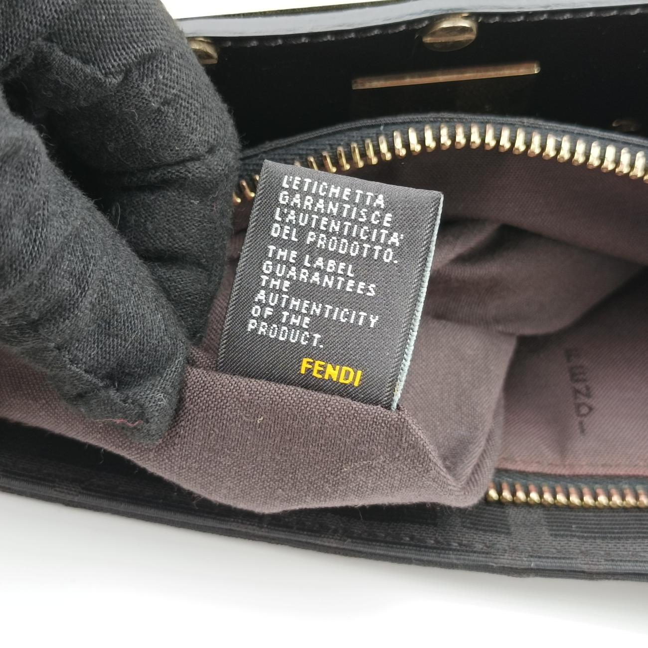 Secondhand Fendi Mia Black PVC coated canvas 8BR616 shoulderbag | stylenewstar